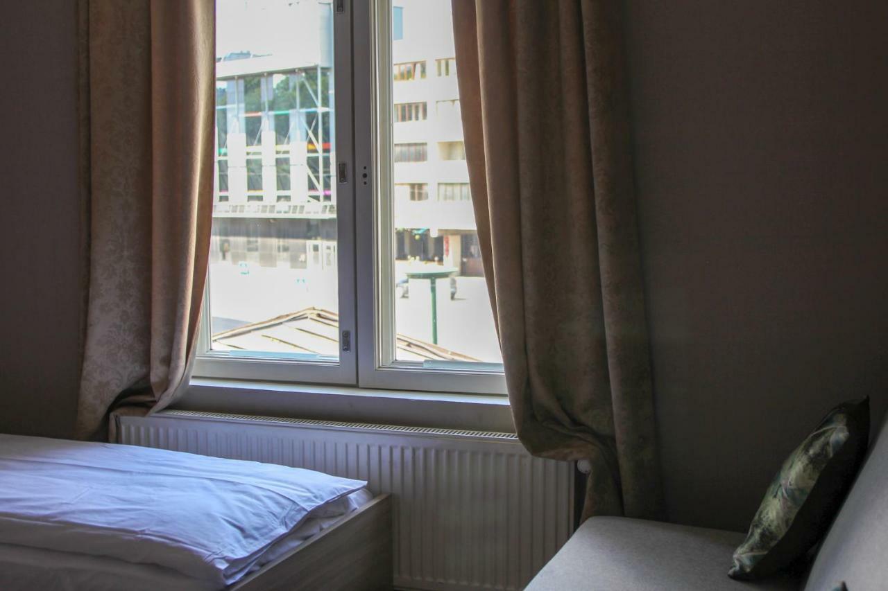 Villa Kadriorg Hostel 탈린 외부 사진