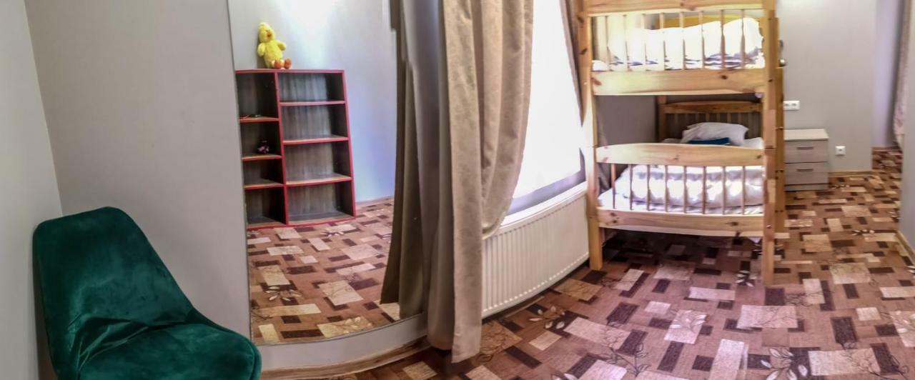 Villa Kadriorg Hostel 탈린 외부 사진